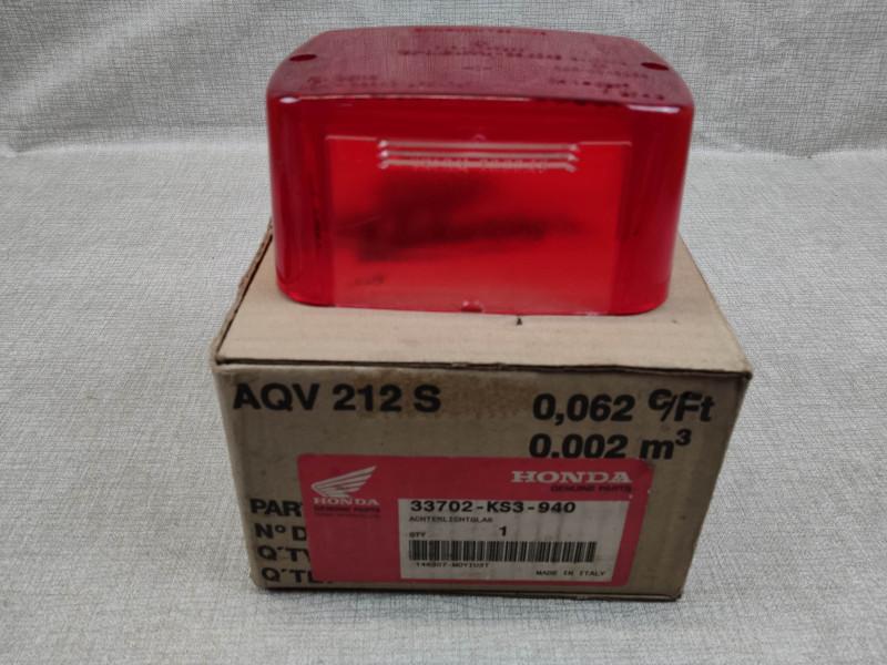 Cabochon feu arrière Honda MTX125 - Réf. 33702-KS3-940