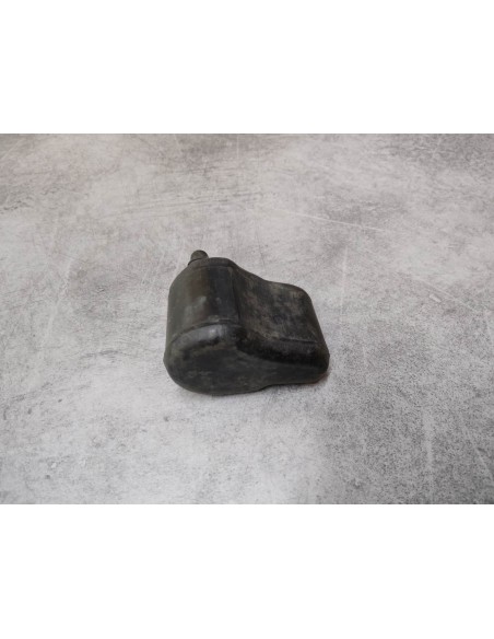 Silentbloc gauche de porte couronne HONDA CB750 K0 Sandcast 41242-300-000