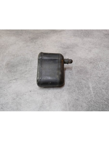 Silentbloc gauche de porte couronne HONDA CB750 K0 Sandcast 41242-300-000