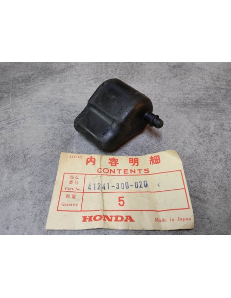 Silentbloc gauche de porte couronne HONDA CB750 K0 Sandcast 41242-300-000