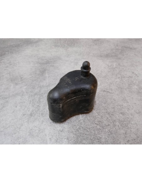 Silentbloc gauche de porte couronne HONDA CB750 K0 Sandcast 41242-300-000