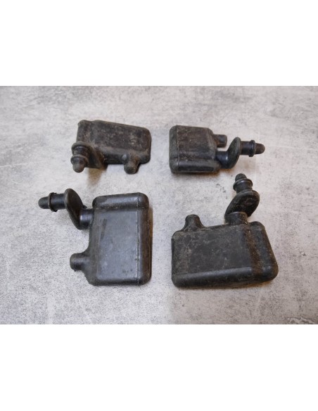 Kit de 8 silent bloc de roue arrière HONDA CB 750 Four NOS 41024-300-000