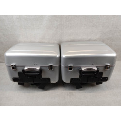 kit 2 valises latérales neuves VFR1200 crosstourer 2012/13 HONDA 08L70-MGH-641