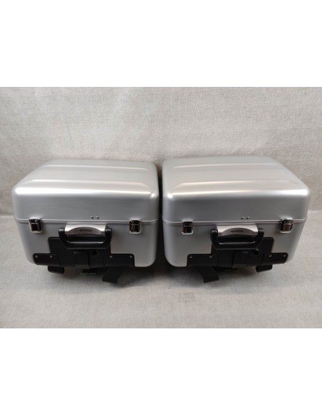 kit 2 valises latérales neuves VFR1200 crosstourer 2012/13 HONDA 08L70-MGH-641