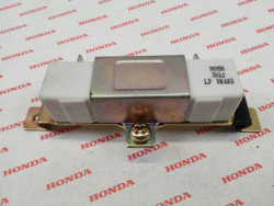 Resistance sur bobine GL1000 GOLDWING K1 K2 K3  neuf origine HONDA 34930-371-003