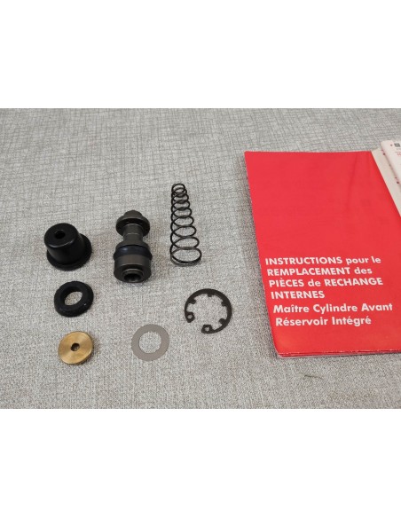 Kit de réparation maitre cylindre NT650V DEAUVILLE 98/2011 HONDA 45530-MBL-611