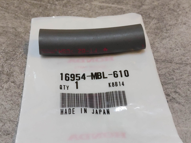 Tube Essence B Honda NT650V 98-05 | Réf. 16954-MBL-610
