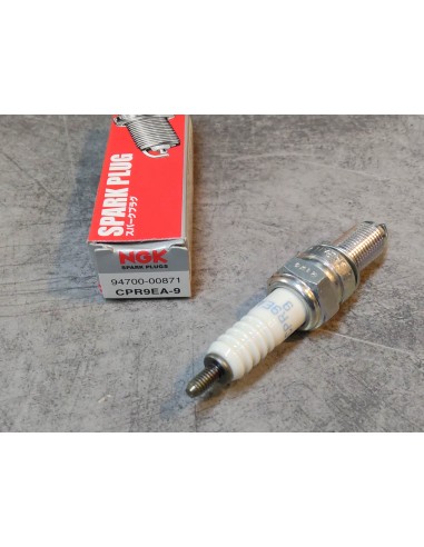 BOUGIE YAMAHA CPR9EA-9 MT09 vP125 94700-00871