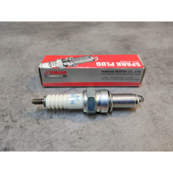 BOUGIE YAMAHA CPR9EA-9 MT09 vP125 94700-00871