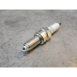 BOUGIE YAMAHA CPR9EA-9 MT09 vP125 94700-00871