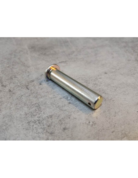 Axe repose pied CB125R CB300R CB250R HONDA 50603-K94-T00