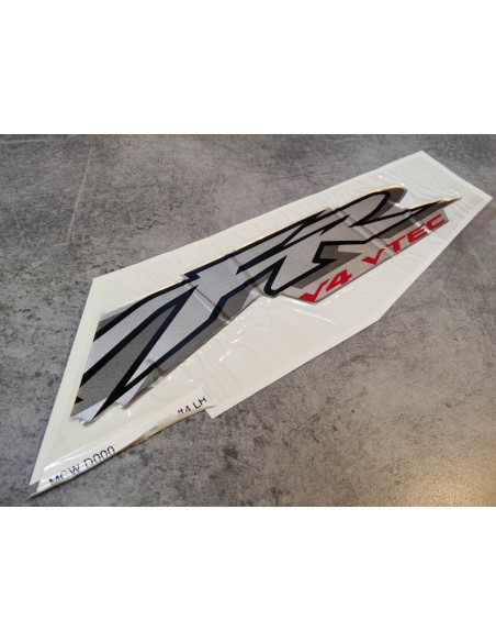 Décor coté gauche type4 de VFR800 02-03 HONDA 64218-MCW-D00ZD