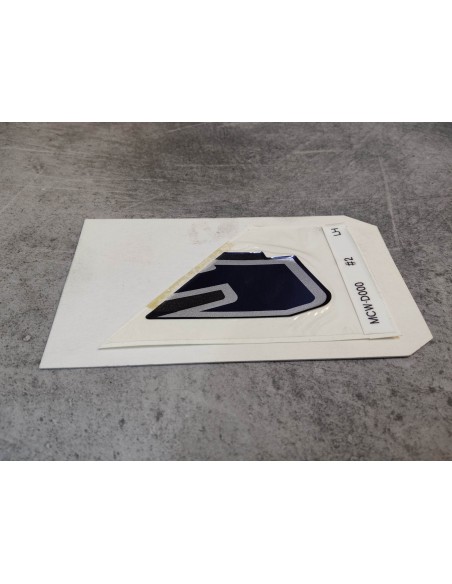 Décor autocollant carenage supérieur gauche NOS VFR800 64216-MCW-D00ZBNOS