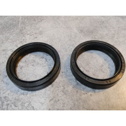 Kit joint spi + cache poussière ADAPTABLE HONDA 51490-MZ1-305P