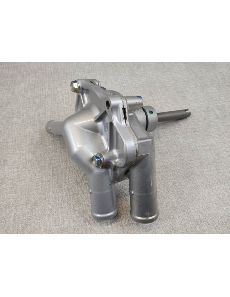 Pompe à eau CBR1000 RR FIREBLADE 2004 HONDA 19200-MEL-010 neuve origine