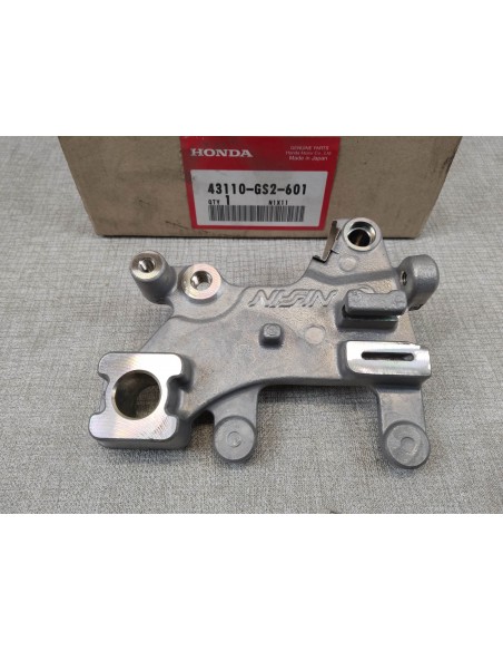 Support d'étrier arrière CR80 R 1992/2001 neuf origine HONDA 43110-GS2-601
