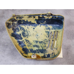 Cache latéral gauche occasion CB750 Four K0 réparé HONDA 83600-300-020ZPOCC1