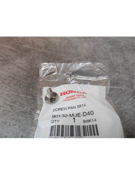 Vis à clé allen 5x14mm HONDA 90132-MJE-D40