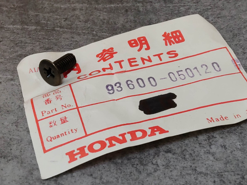 Vis tète fraisée bombée 5x12 HONDA 93600-050-1250G