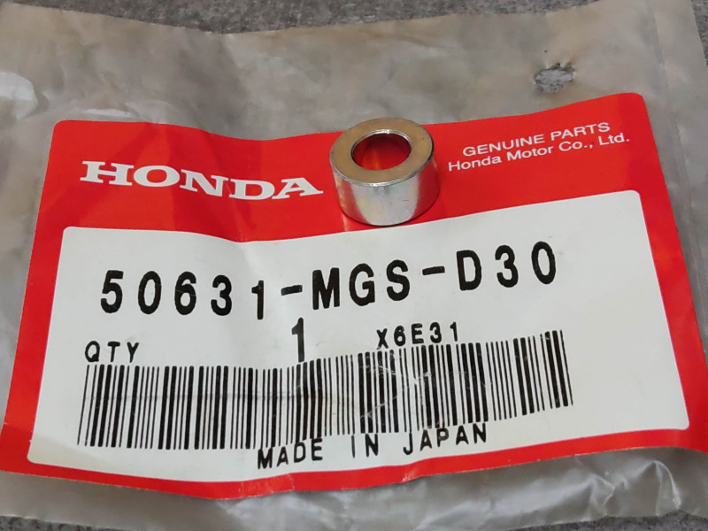 Entretoise 6x6.5 HONDA 50631-MGS-D30