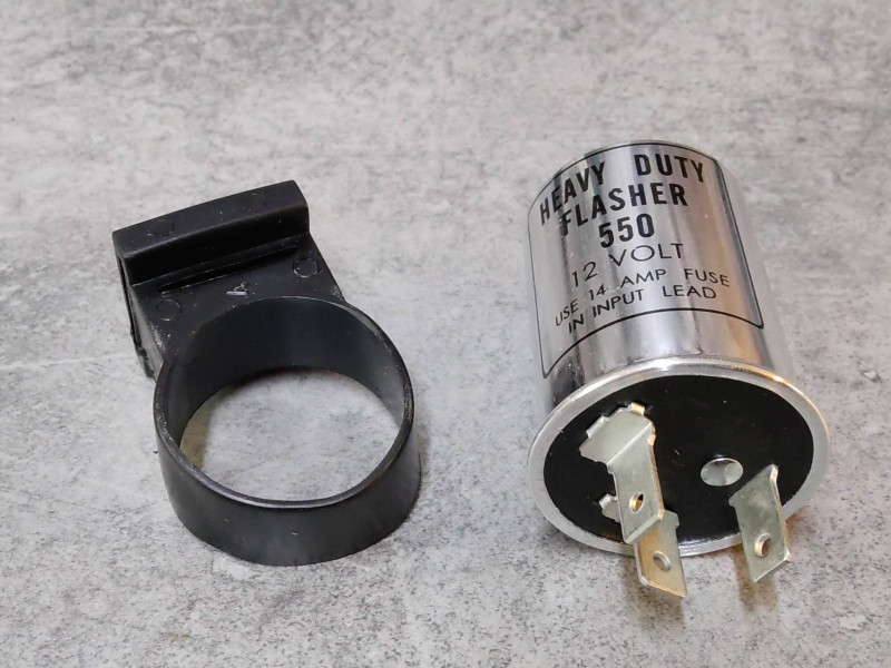 Centrale clignotante 12V et son support 38300-300-000P ADAPTABLE