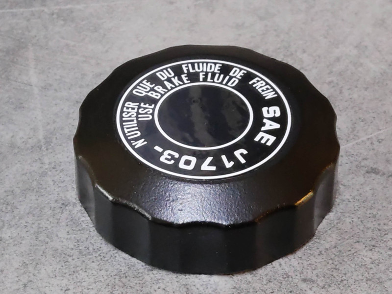 Bouchon de maitre cylindre HONDA CB four 45513-341-673P ADAPTABLE