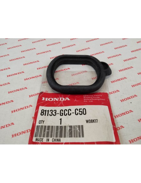 Attache protège jambes NHX110 SCR100/110 HONDA 81133-GCC-C50