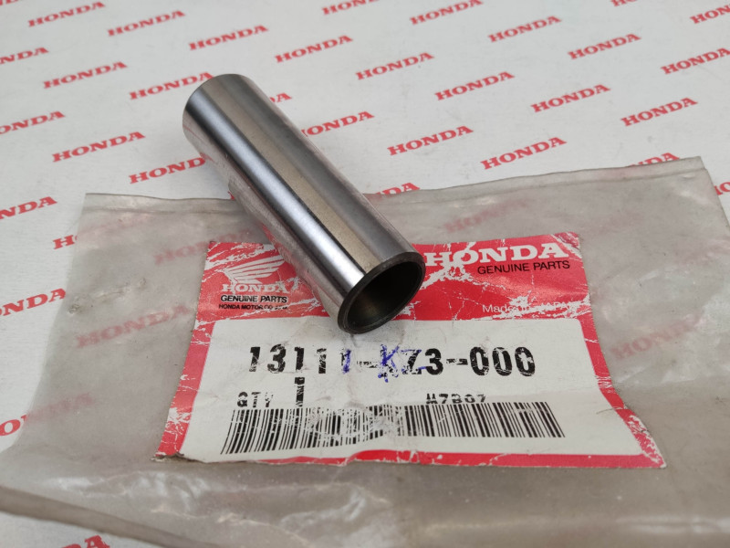 Axe piston D 18mm ATC250R CB450 CM450 CMX450 CR250R HONDA13111-KZ3-000