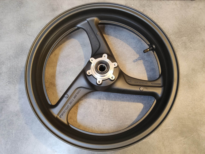 Roue avant HONDA CB600F Hornet 44650-MBZ-740ZB