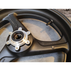 Roue avant HONDA CB600F Hornet 44650-MBZ-740ZB