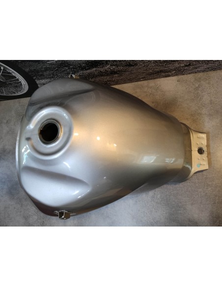 Reservoir essence neuf HONDA XL125V VARADERO 17510-KPC-640ZB GRIS