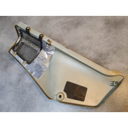 Cache latéral gauche HONDA NX650 88-89 DOMINATOR 83610-MN9-000ZE NEUF!