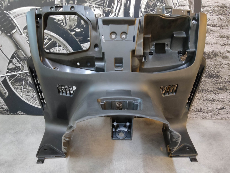 Ensemble couvercle interne NSS300 A 2013 HONDA 81110-K04-930