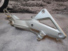 Platine repose pied coté DROIT HONDA CB600F 50650-MFG-D01ZB