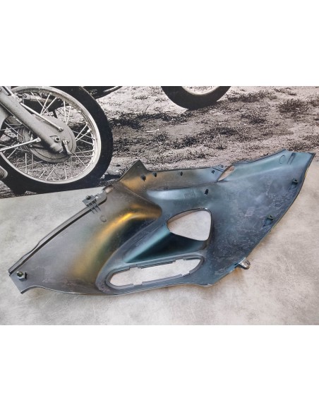 Flanc de carénage GAUCHE HONDA DEAUVILLE NT650V 64241-MBL-G30ZA