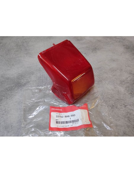 Cabochon feu AR de NX650 96-99 SLR650 97-98 FX650 99-00 HONDA 33702-MAN-680