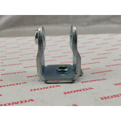 fixation infèrieure d'amortisseur de SA50 VISION 1988/94 HONDA 52420-GS7-671