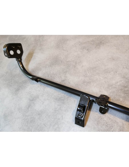 Barre repose pieds coté droit NSS250 A/A1/C/EX/X FORZA HONDA 50610-KSV-J00