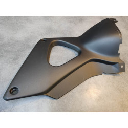 Cache latéral droit Honda XL1000V Varadero 99-05 | 83510-MBT-610