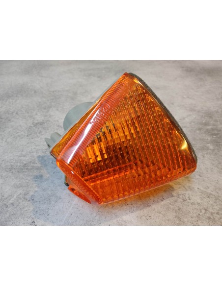 Clignotant avant gauche VFR750F 90/91/94-97 HONDA 33460-MT4-671