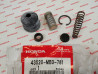 Kit réparation de maitre cylindre AR GL1100 83 HONDA 43520-MB9-781