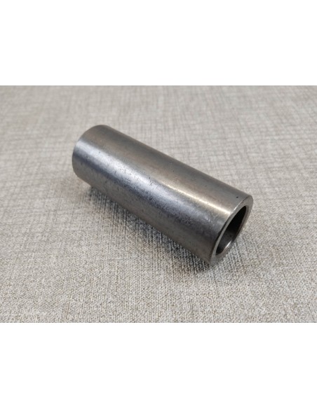 Entretoise des roulements de roue AV divers modeles HONDA 44620-MG3-000 NX650...