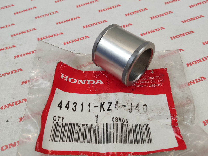 Bague gauche avant roue CRF250X 04-13 CRF450X 05-13 CRF450R HONDA 44311-KZ4-J40