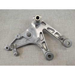 Support de repose pieds AV droit CBR600 RR 2007/2012 HONDA 50600-MFJ-D00