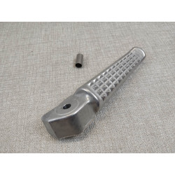 bras de repose pieds droit CB600 F HORNET HONDA 50720-MFG-D00