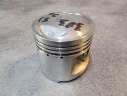Piston cote origine 56,50 mm de CB125S3 HONDA 13101-383-010