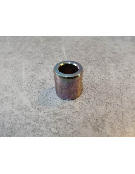 Entretoise NFS501 NSC50/110 NSK50 NVS50 WW50 HONDA 11205-GBC-300