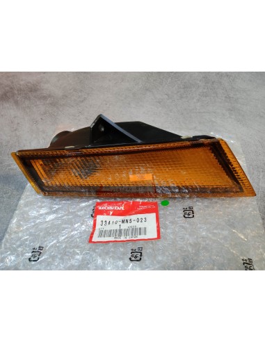 Clignotant avant droit de GL1500 96-00 HONDA 33410-MN5-023