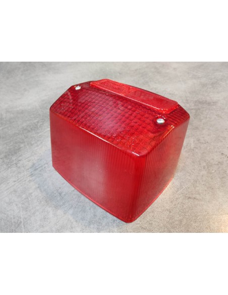 Cabochon feu arrière SH80 SH50 Scoopy 93 SA50 91/94 NSR50AK HONDA 33702-GJ4-711