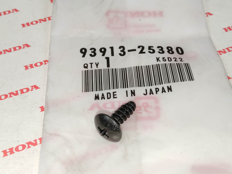 Vis cruciforme tête arrondie noire Honda 93913-25380